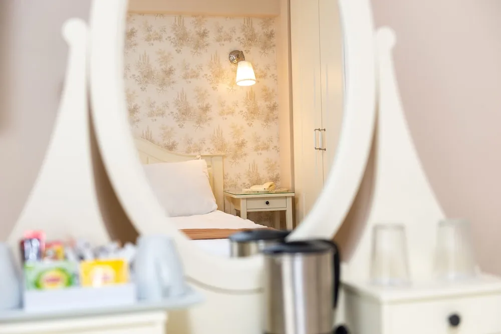 Economy Tek Büyük Yataklı Oda