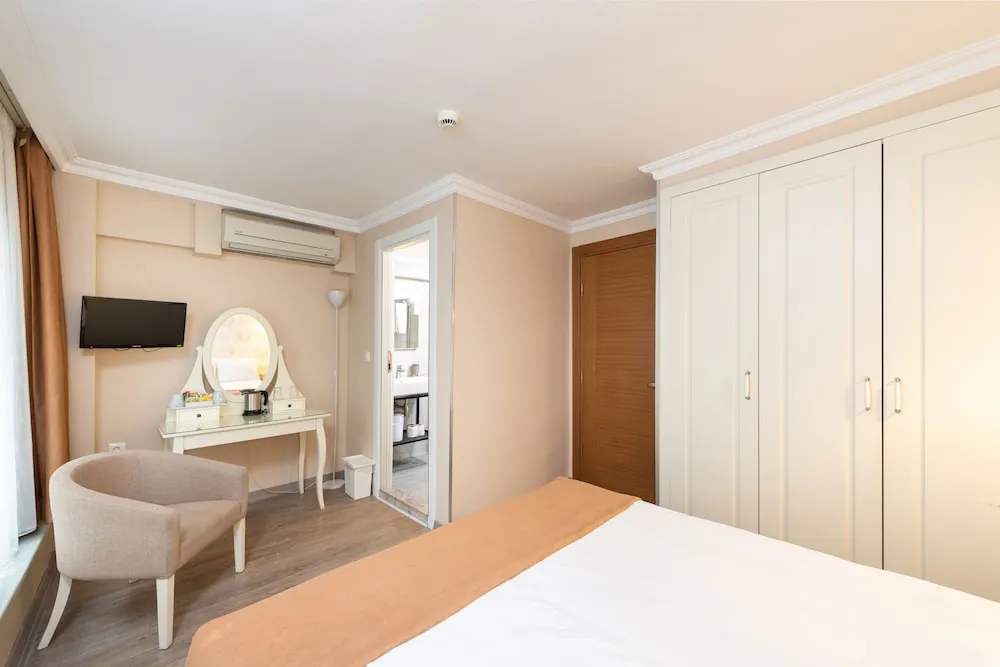 Economy Tek Büyük Yataklı Oda