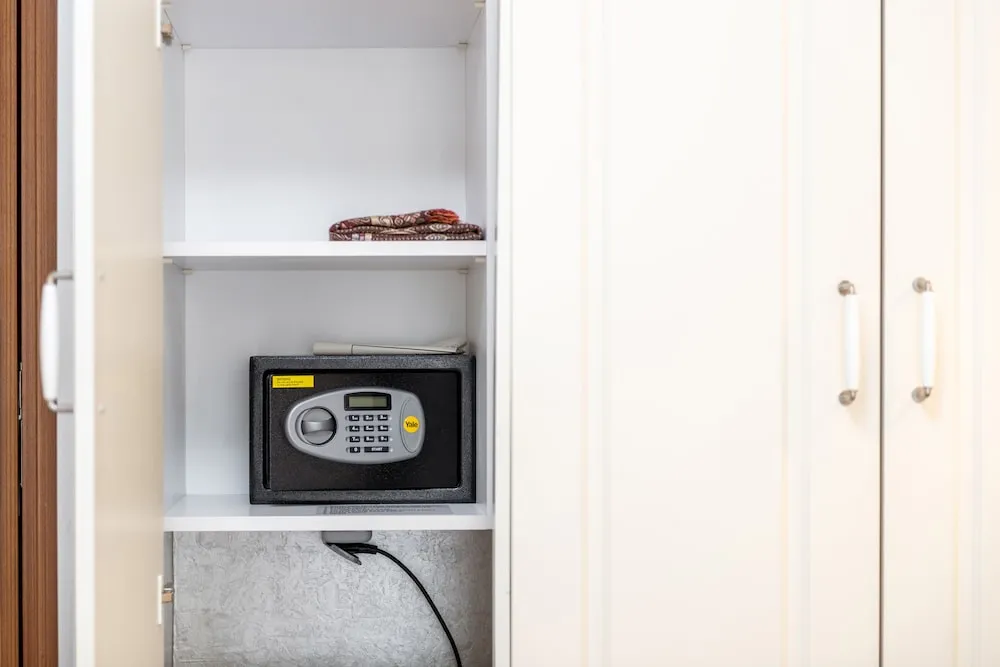 Economy Tek Büyük Yataklı Oda