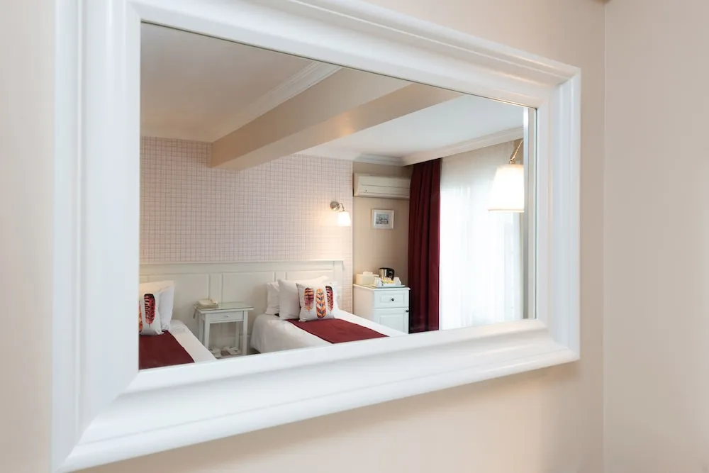 Superior Tek Büyük veya İki Ayrı Yataklı Oda, Deniz Manzaralı