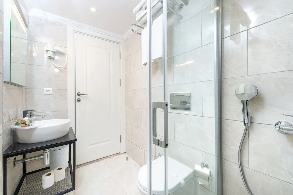 Superior Tek Büyük veya İki Ayrı Yataklı Oda, Deniz Manzaralı