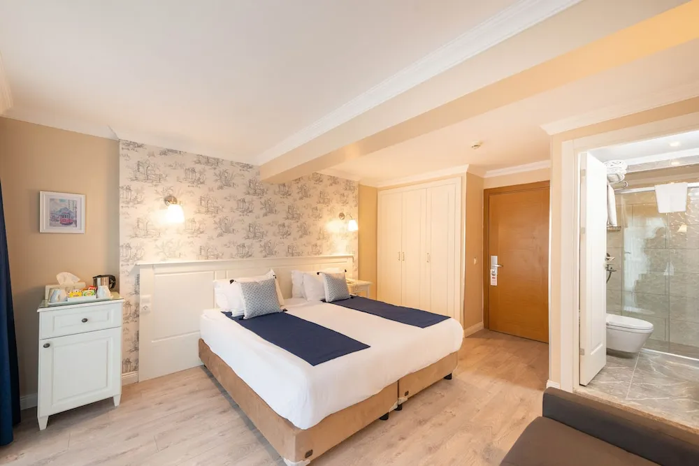 Superior Tek Büyük veya İki Ayrı Yataklı Oda, Deniz Manzaralı