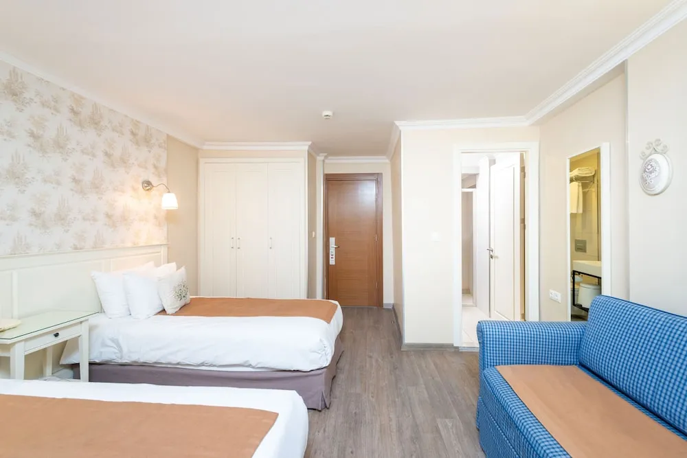 Economy Tek Büyük veya İki Ayrı Yataklı Oda