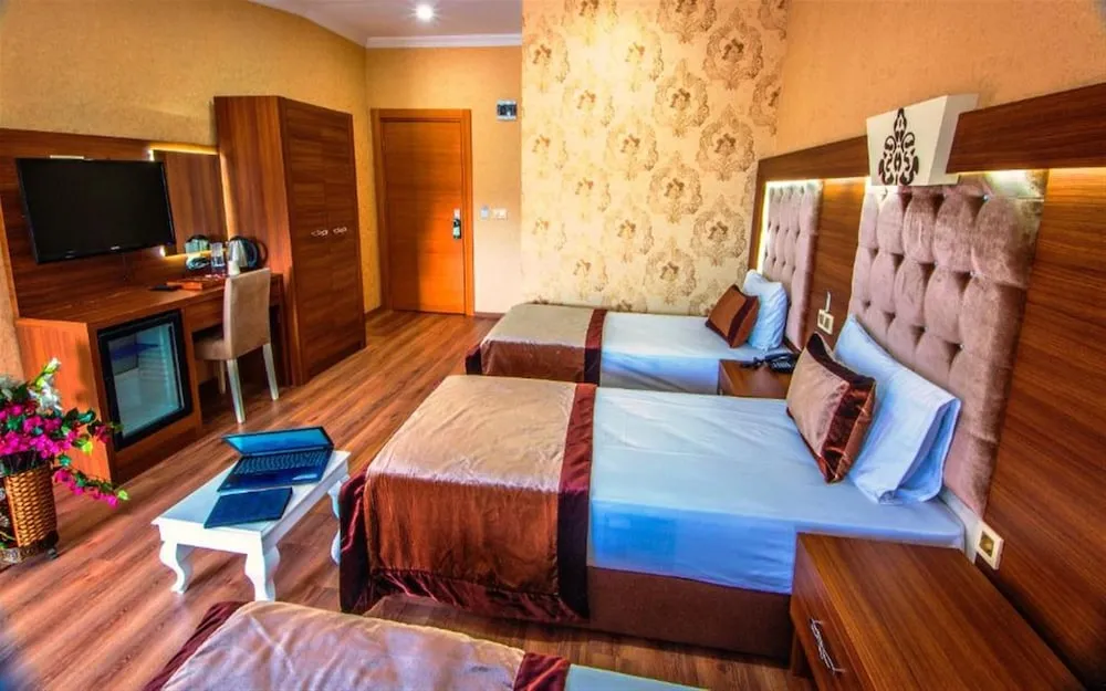 Standard Üç Kişilik Oda, Balkon
