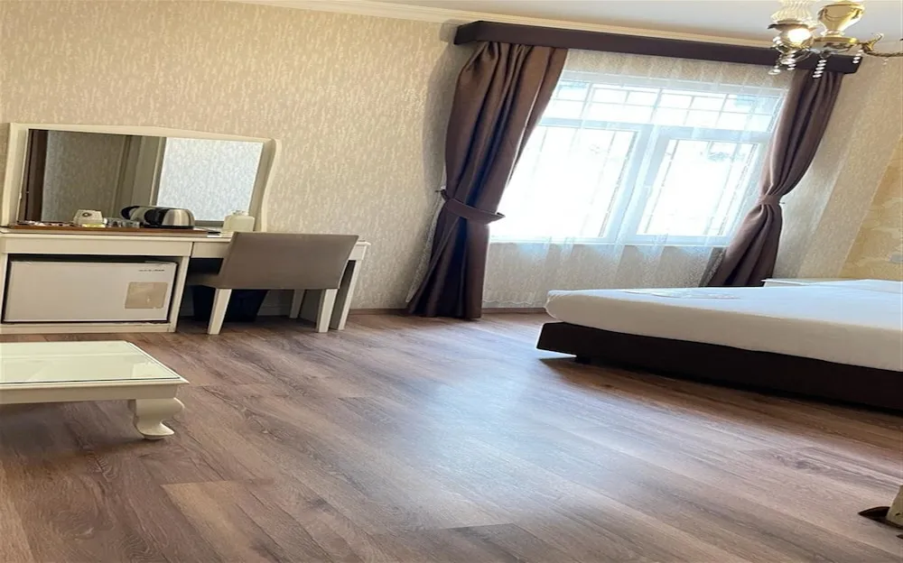 Standard Tek Büyük veya İki Ayrı Yataklı Oda, 1 Yatak Odası