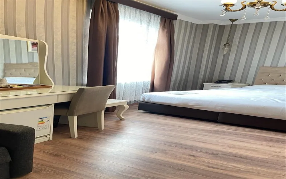 Standard Tek Büyük veya İki Ayrı Yataklı Oda, 1 Yatak Odası