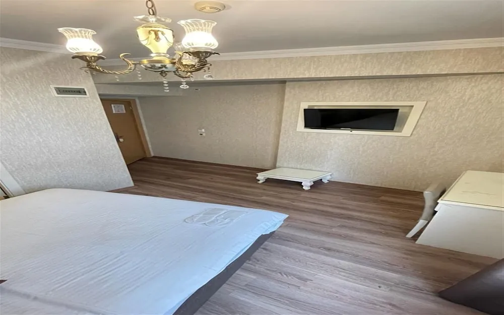 Standard Tek Büyük veya İki Ayrı Yataklı Oda, 1 Yatak Odası