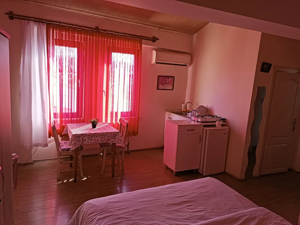 Çatı Katı Süiti (Penthouse)