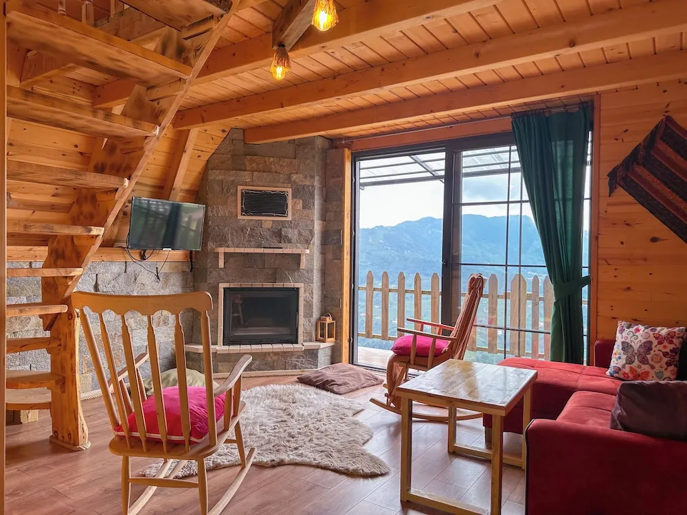 Luxury Suit Bungalow with Balcony and Fireplace-11