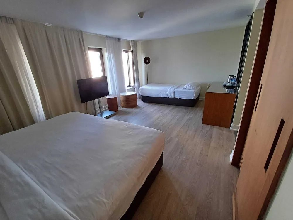Deluxe Üç Kişilik Oda