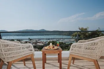 Hotel Unique Boutique Class - Yetişkin Oteli