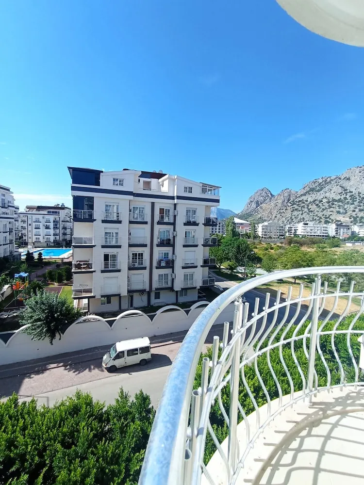 Comfort Apart Daire, 1 Yatak Odası, Balkon, Dağ Manzaralı