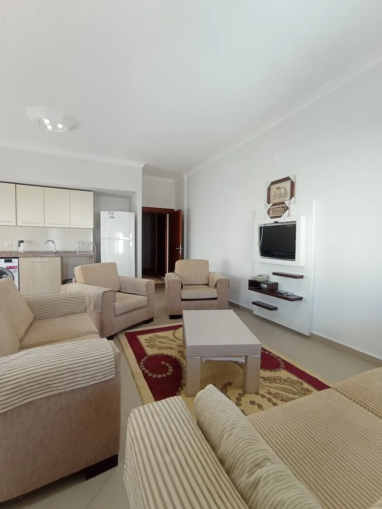 Romantic Apart Daire, 1 Yatak Odası, Balkon, Havuz Manzaralı