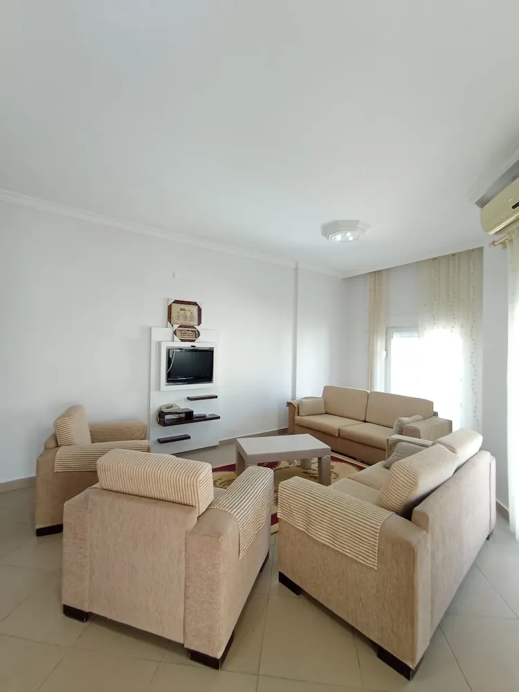 Romantic Apart Daire, 1 Yatak Odası, Balkon, Havuz Manzaralı