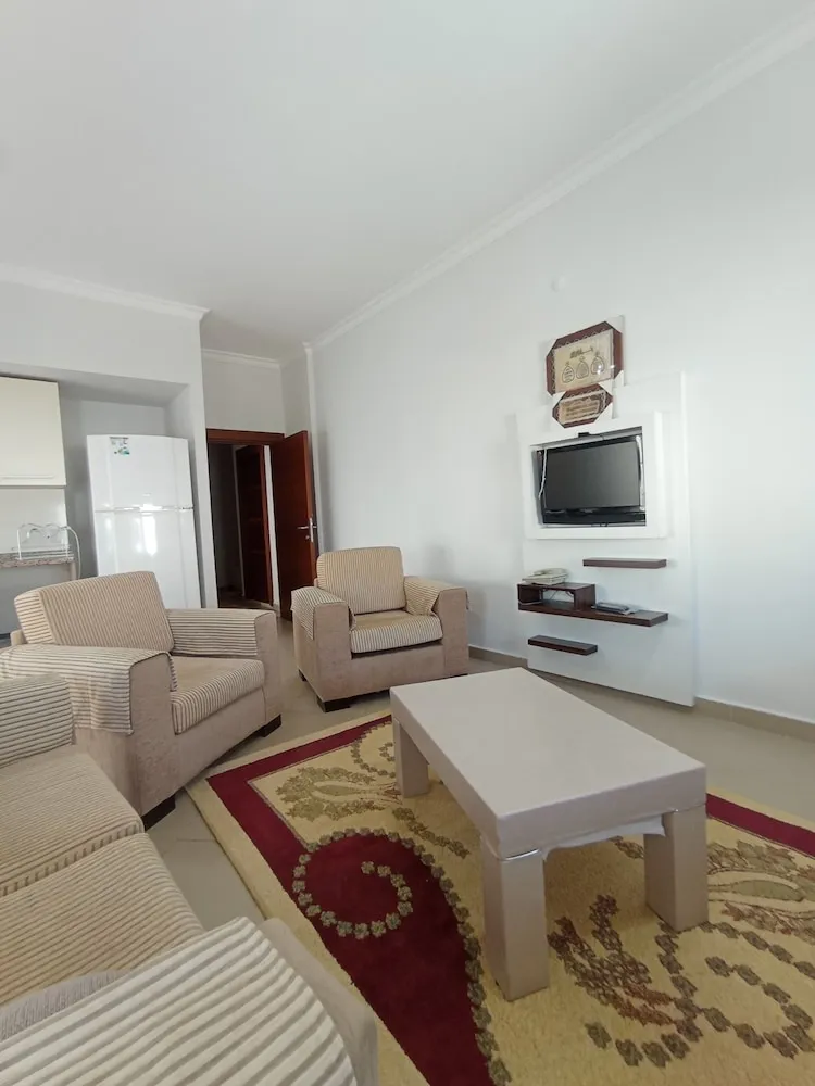 Romantic Apart Daire, 1 Yatak Odası, Balkon, Havuz Manzaralı