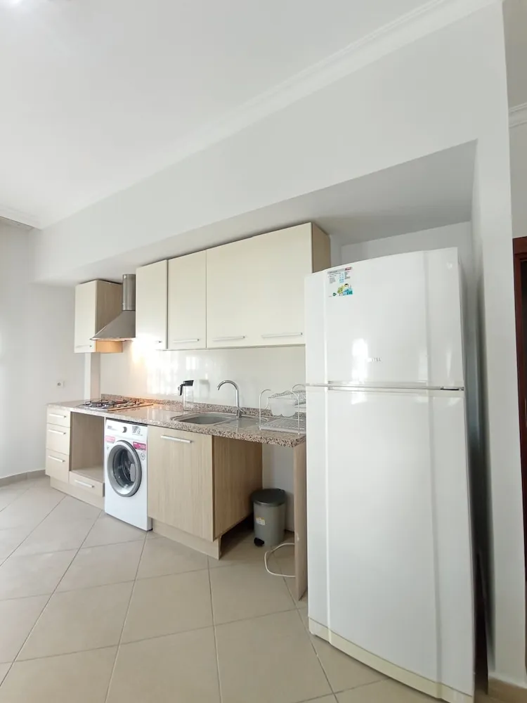 Romantic Apart Daire, 1 Yatak Odası, Balkon, Havuz Manzaralı