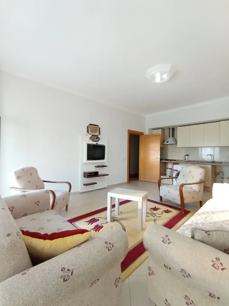 Design Apart Daire, 1 Yatak Odası, Balkon, Havuz Manzaralı