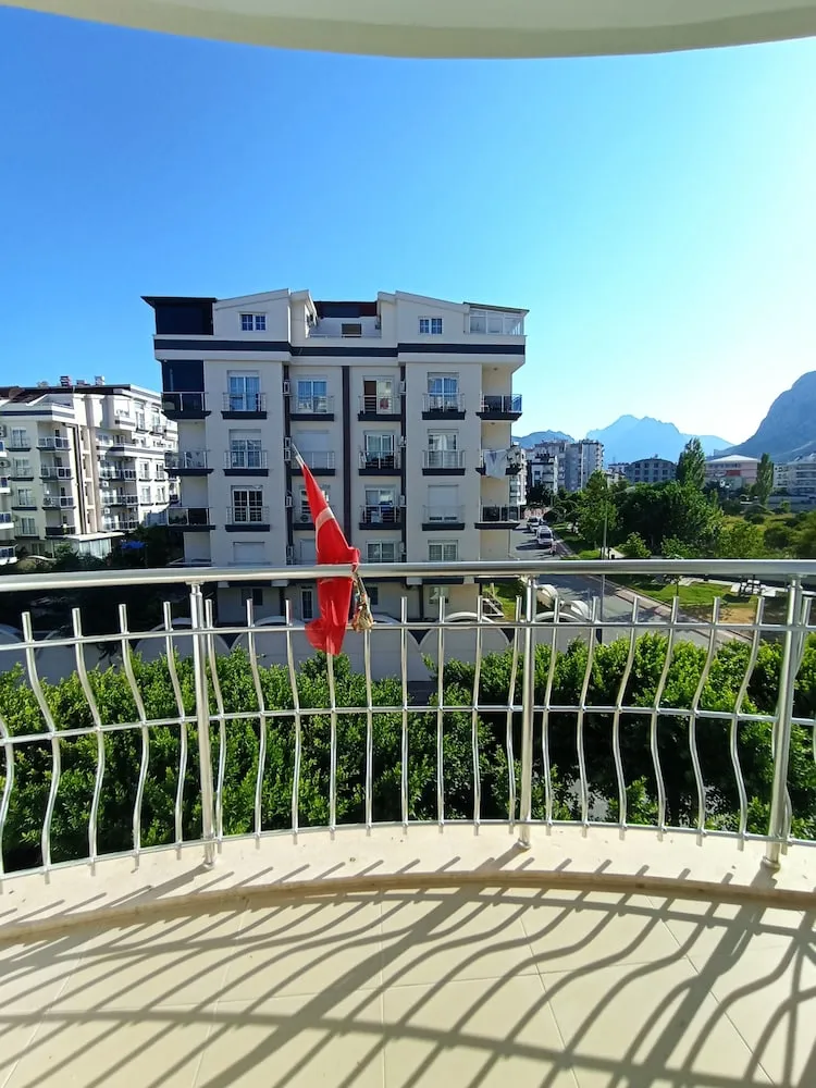 Luxury Apart Daire, 1 Yatak Odası, Balkon, Dağ Manzaralı