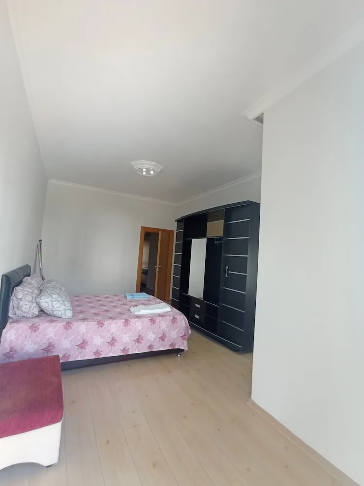 Elite Apart Daire, 1 Yatak Odası, Balkon, Havuz Manzaralı