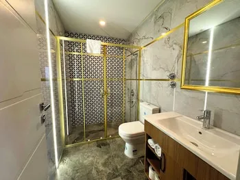 Golden Lux Hotel Antalya