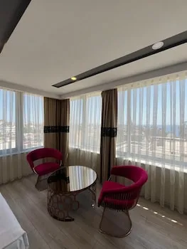 Golden Lux Hotel Antalya