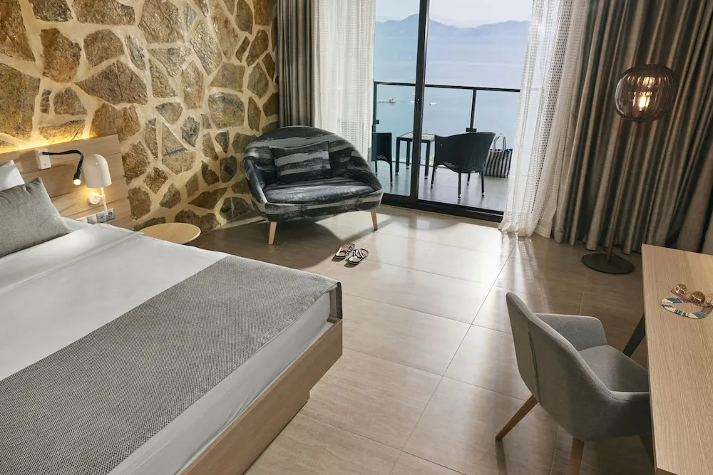 Standard Tek Büyük Yataklı Oda, Deniz Manzaralı
