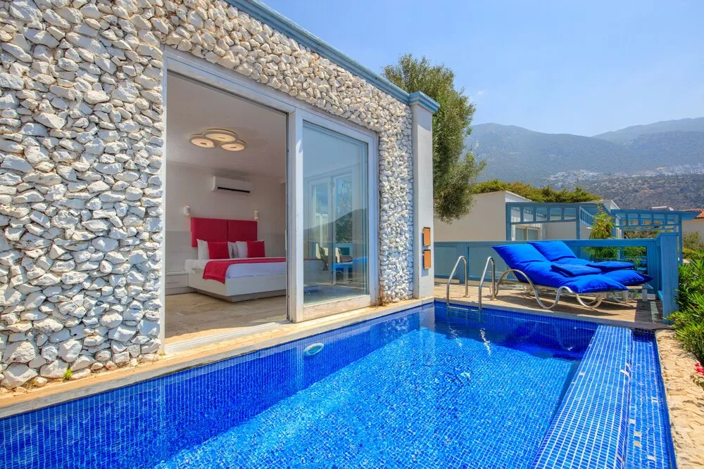 Superior Tek Büyük Yataklı Oda, Kişiye Özel Havuzlu, Deniz Manzaralı