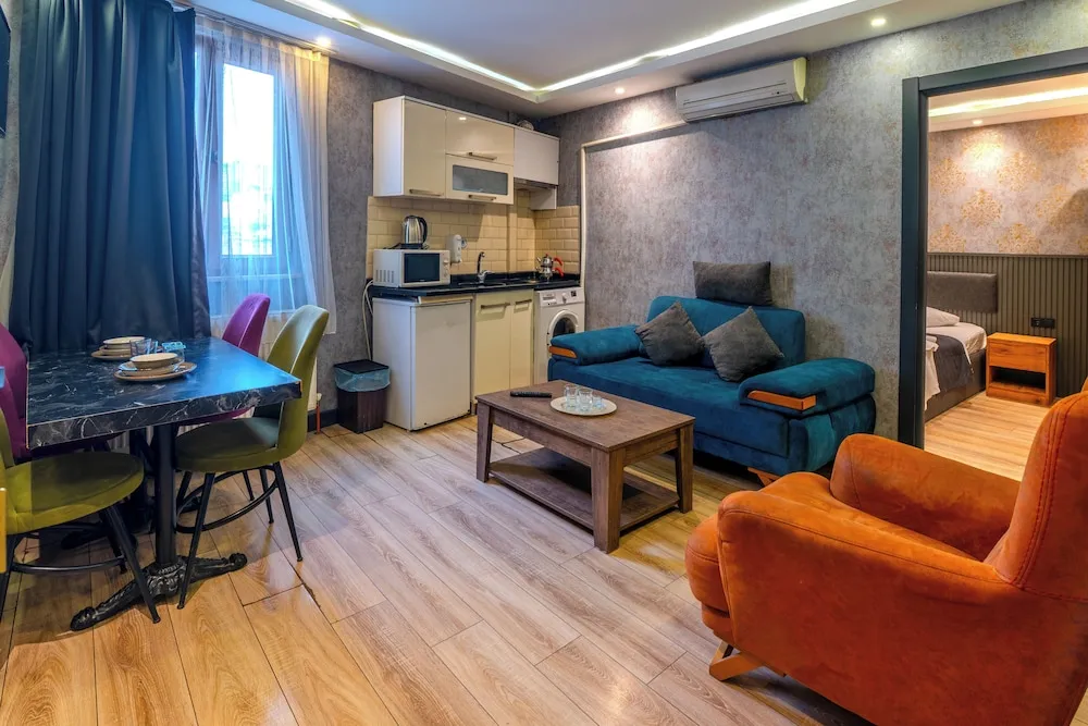 1+1 ( One Bedroom Apartments )