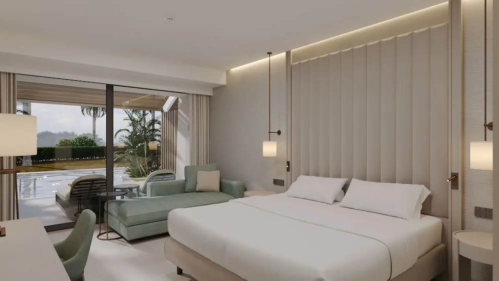 Deluxe Swim Up Room