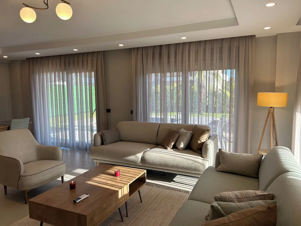 Family Villa, 3 Yatak Odası, Havuz Manzaralı