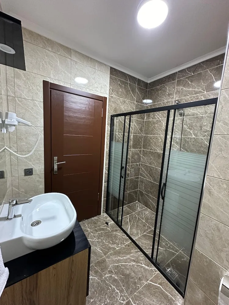 Standard Oda, Sigara İçilmez, Dağ Manzaralı