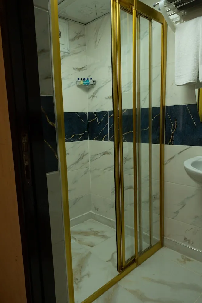 Deluxe Stüdyo Süit