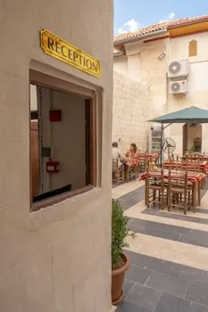 Dostlar Konağı Butik Otel