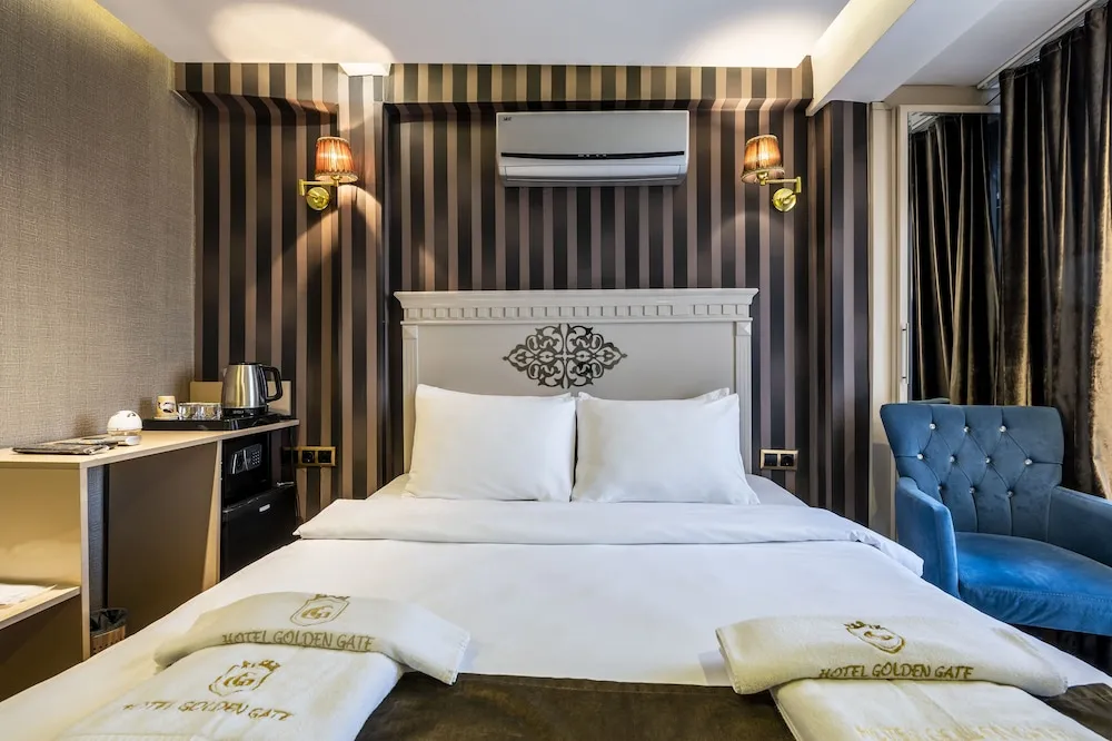 Standard Tek Büyük Yataklı Oda