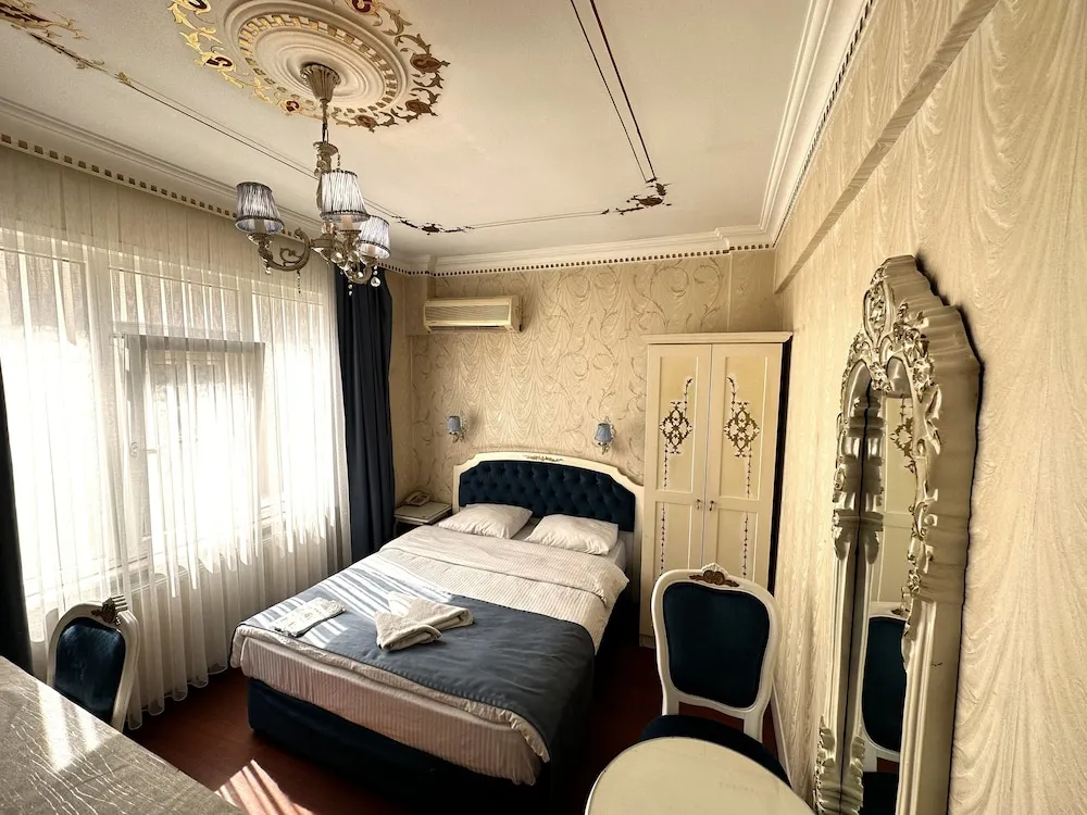 Deluxe Tek Büyük veya İki Ayrı Yataklı Oda