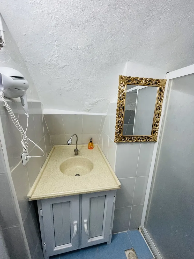 Premium Üç Kişilik Oda