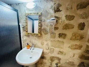 Demirhan Otel