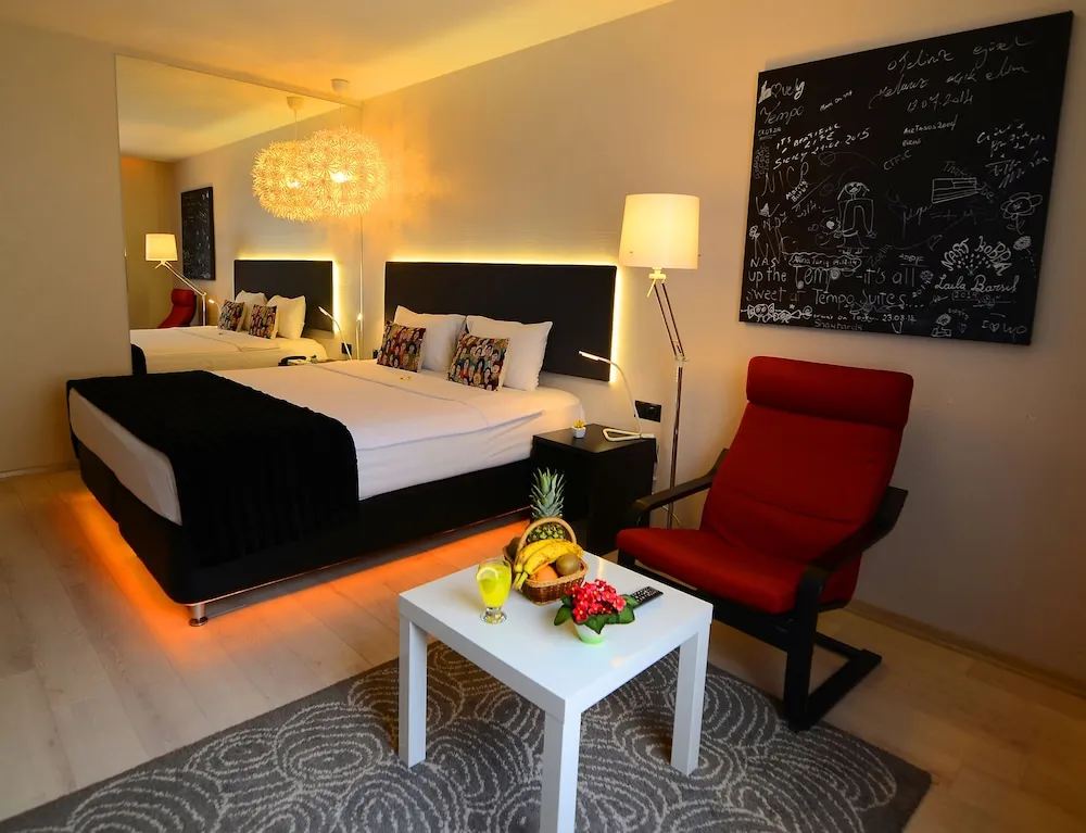 Standard Tek Büyük Yataklı Oda