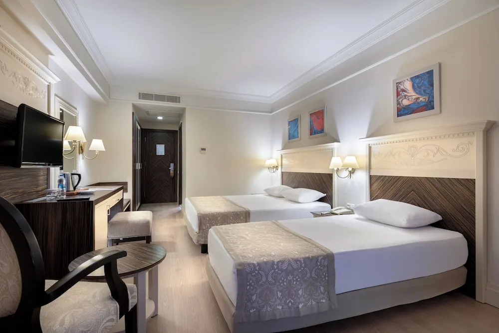 Standard Double Room 2 adults +2children