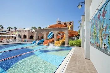 Aydınbey King's Palace & Spa - Ultra Her Şey Dâhil