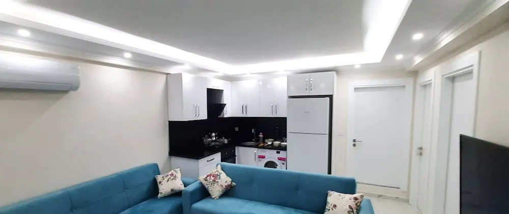 FAMILY GARDEN HOMES (2+1)