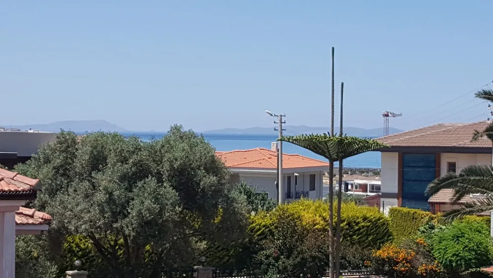 FAMILY HOMES (2+1)