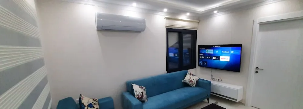 FAMILY HOMES (2+1)