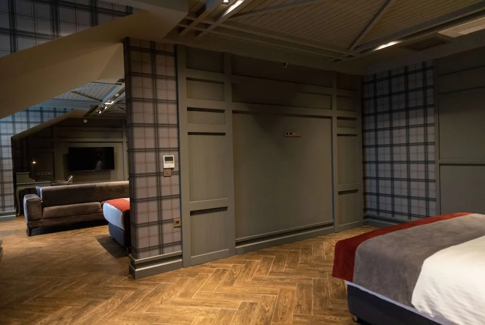 Superior Oda, Sigara İçilmez (1 Queen Bed & 1 Twin Bed)