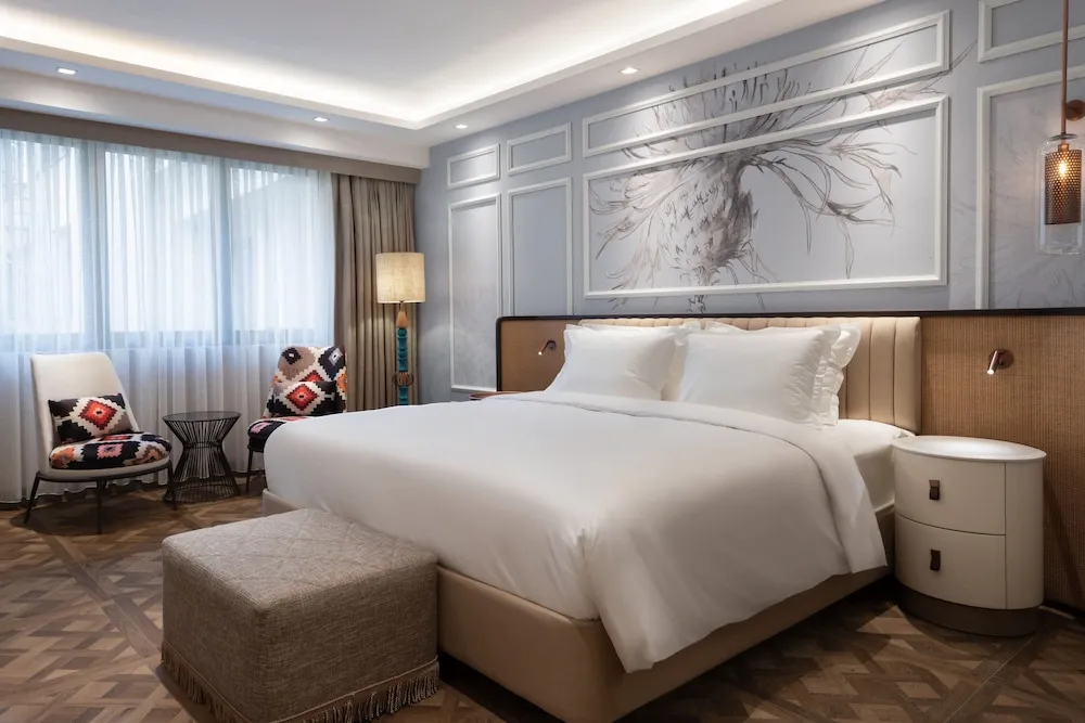 Burdock Galata Suite, Courtyard View