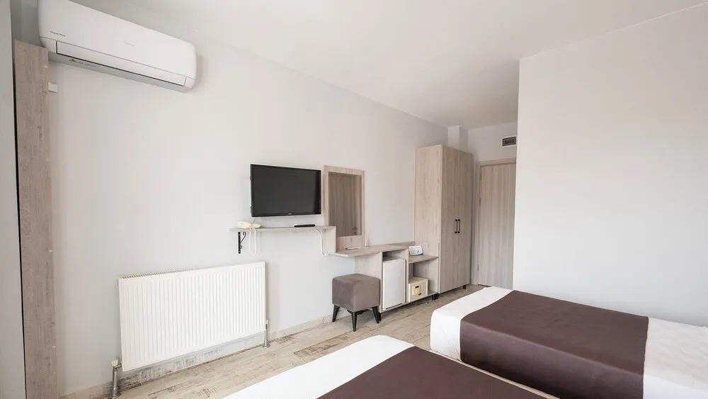 Superior Room with Balcony Sea View