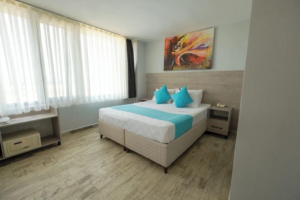 Private Room in the Garden