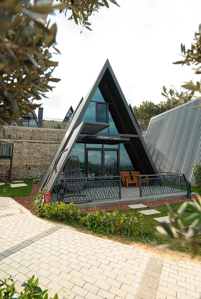 Executive Bungalov, 1 Büyük (Queen) Boy Yatak ve Çekyat, Kişiye Özel Havuzlu, Dağ Manzaralı