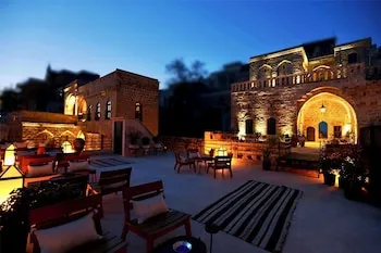 Arura Mardin