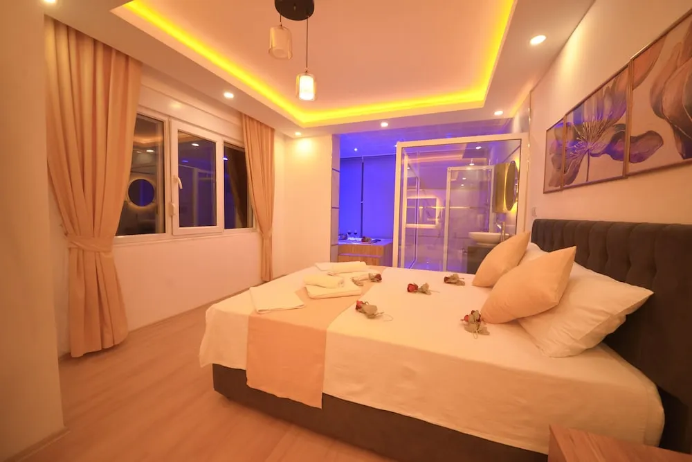Family Villa, 3 Yatak Odası, Deniz Manzaralı, Yamaçta